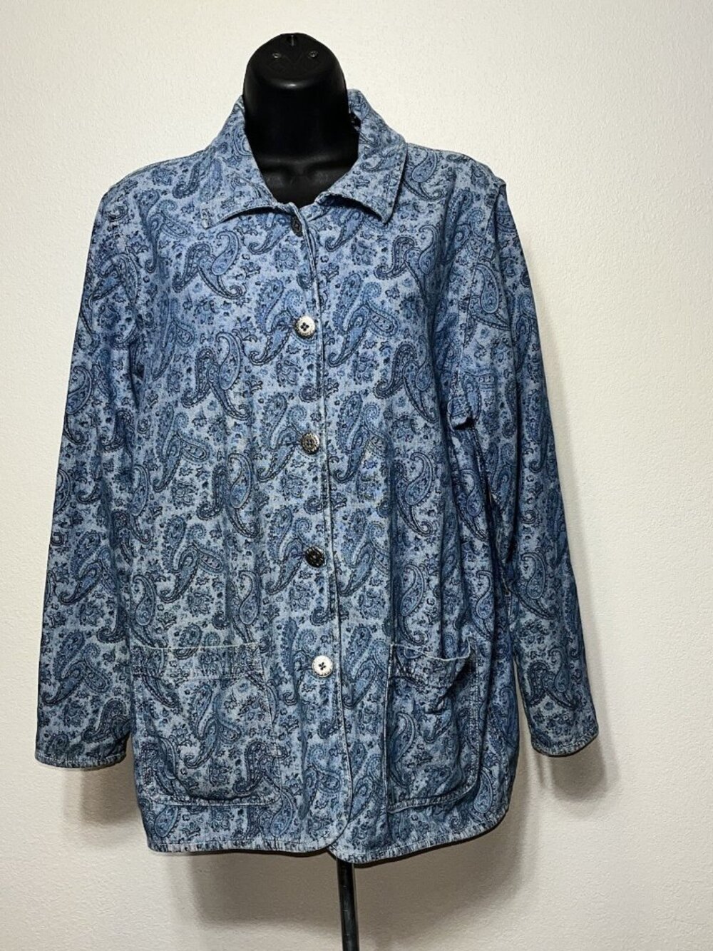 Krazy Kat Tunic Top Blouse  Women Small S Denim Paisley Metal Button Front